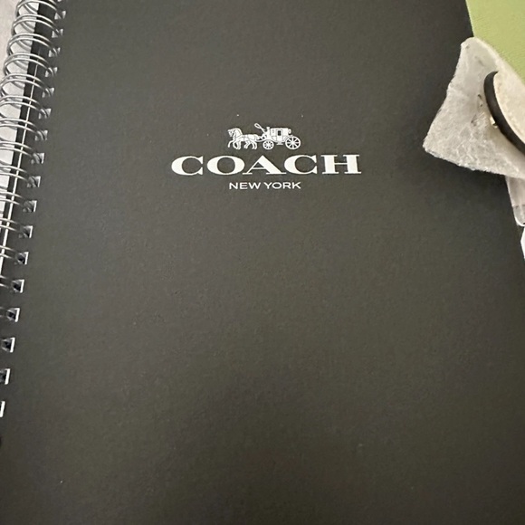 Coach Notebook,New - Picture 5 of 6